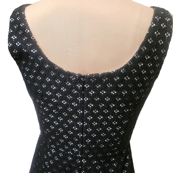 ADRIANNA PAPELL Eyelet Lace Sheath Tank Dress - Size 4 - Picture 8 of 12